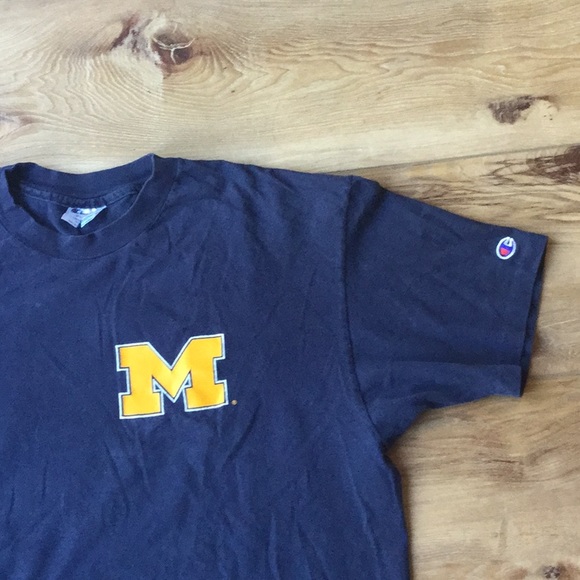 Vintage Champion Michigan Tee Shirt In Size XL. - Picture 2 of 6